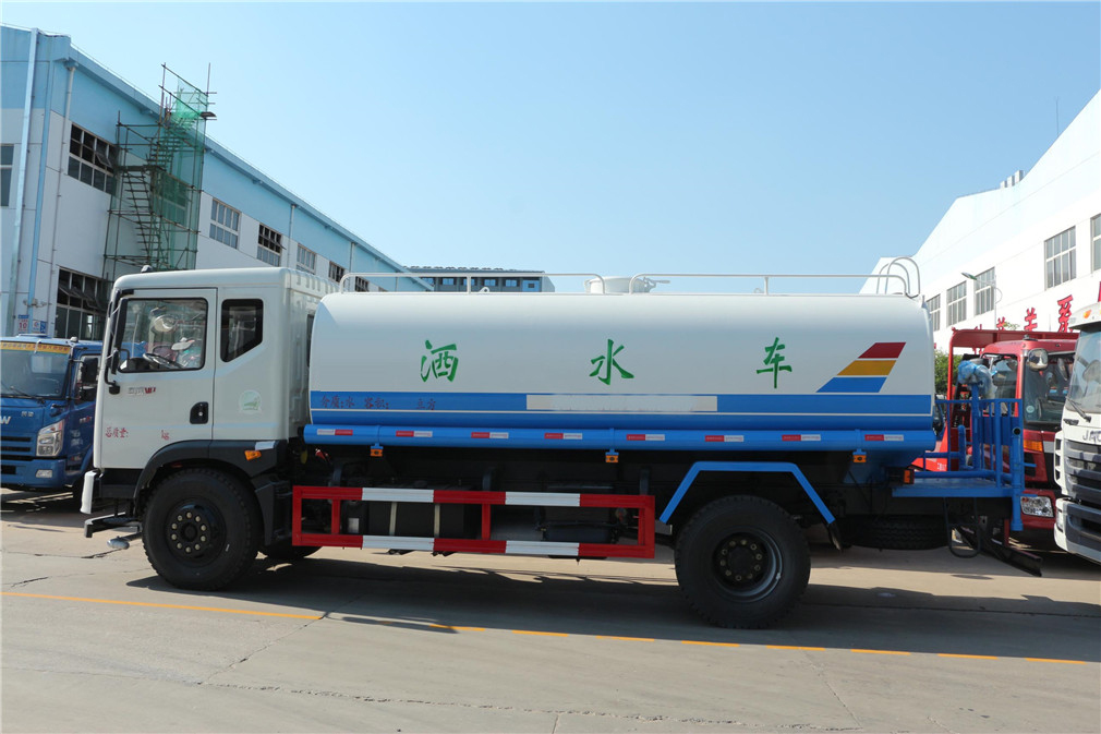 東風T3（12方）灑水車