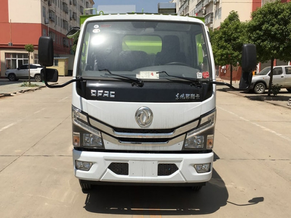 國六小多利卡5噸（1.5水4塵）掃路車